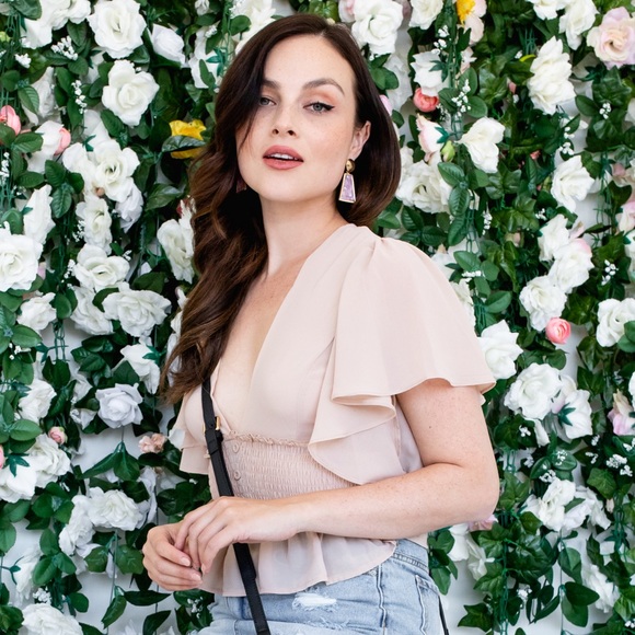 Pink Ruffled Sleeve Top. - Picture 6 of 7